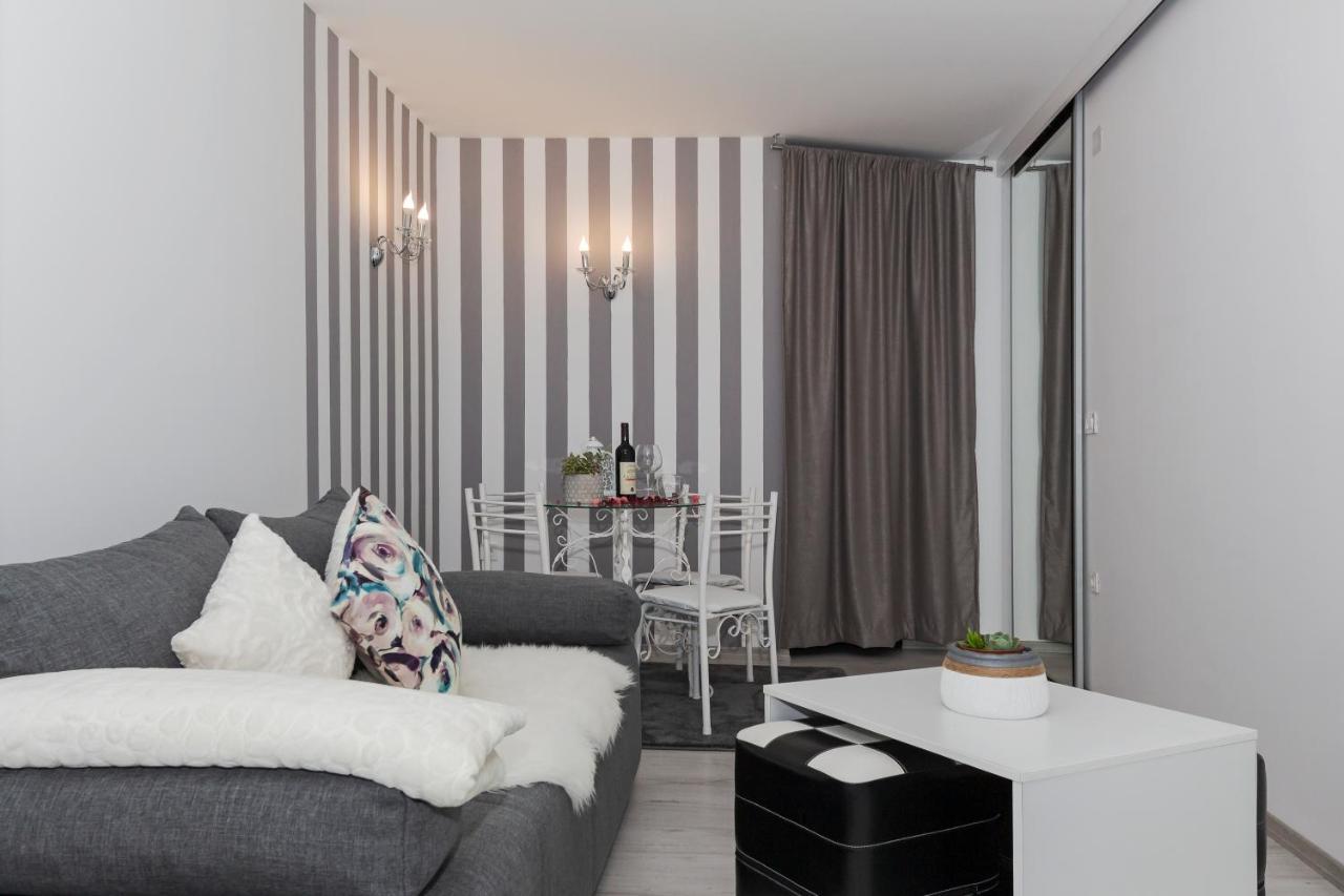 Tatjana Niche Apartmant 2 Centar オフリド エクステリア 写真